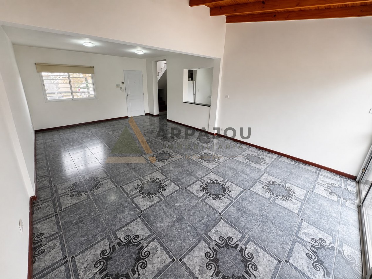 CASA 3 DORM - LAS LILAS - PLOTTIER