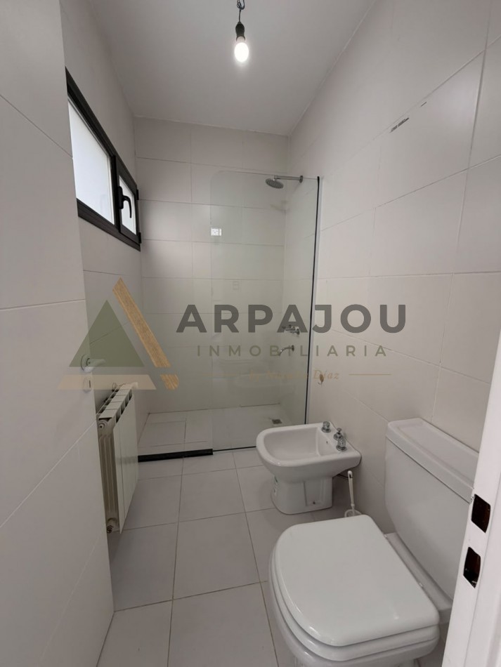 ALQUILER DUPLEX 2 DORM - BARRIO FULCINITTI- CENTENARIO