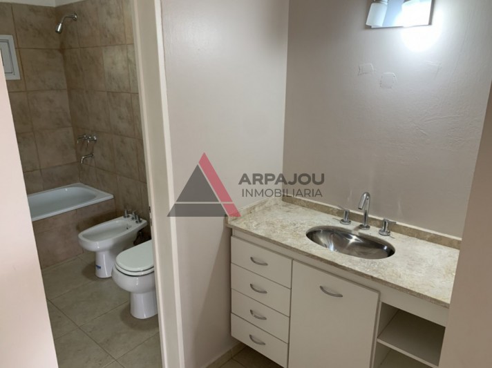 DUPLEX 2 DORM - BARRIO PERTICONE - CENTENARIO