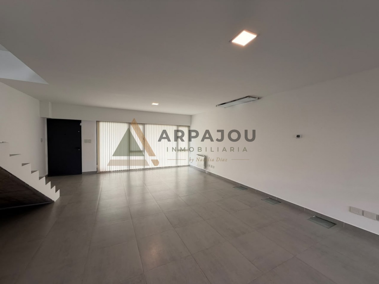 ALQUILER DUPLEX 2 DORM - BARRIO FULCINITTI- CENTENARIO