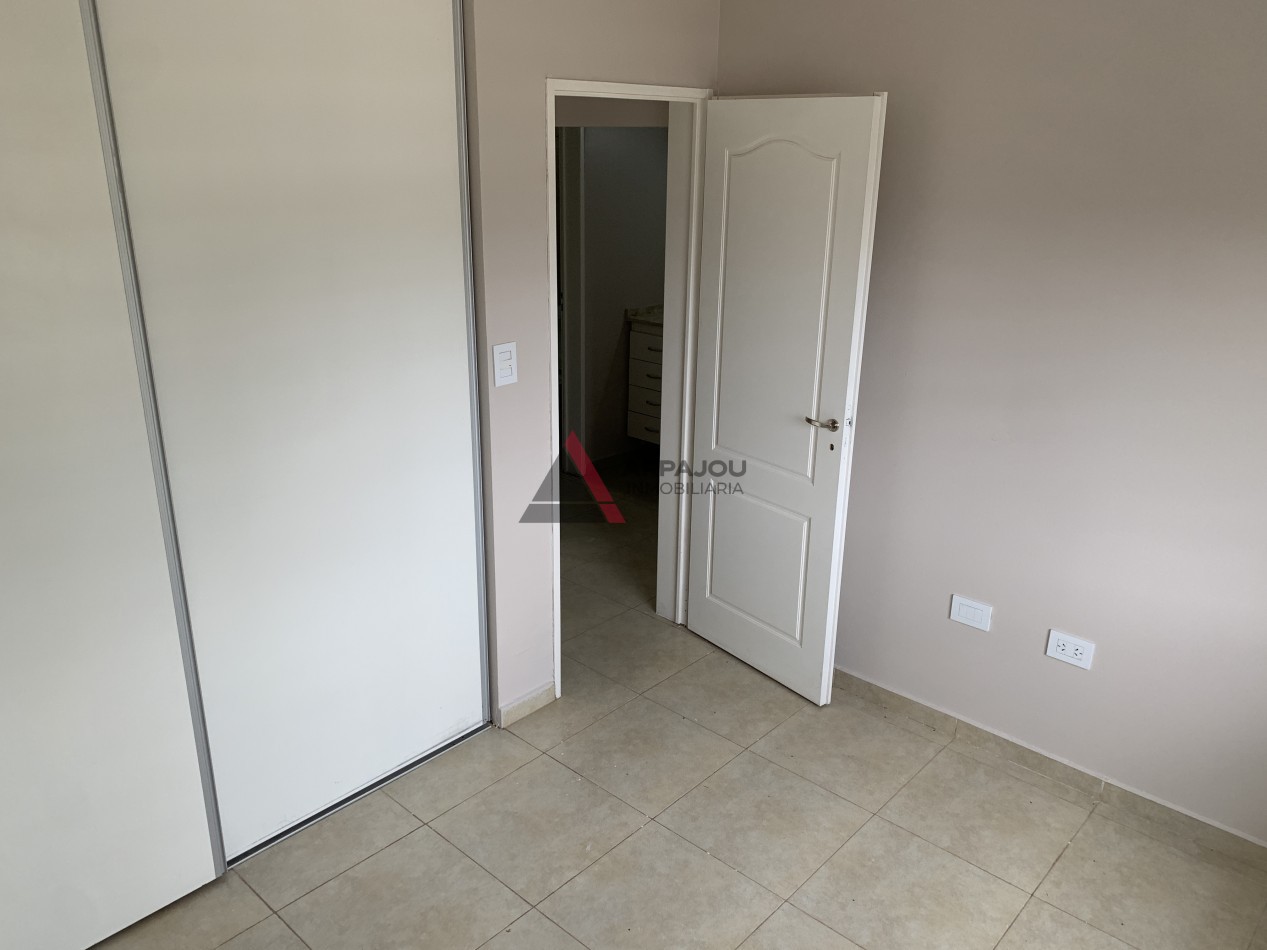 DUPLEX 2 DORM - BARRIO PERTICONE - CENTENARIO