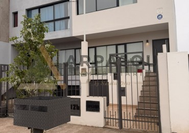 ALQUILER DUPLEX 2 DORM - BARRIO FULCINITTI- CENTENARIO